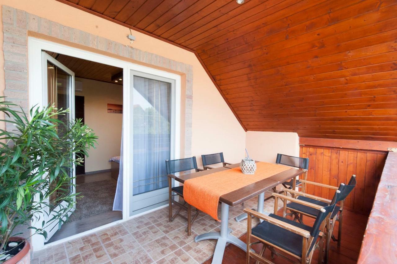 Bier-Lak Apartman House 71 Balatonlelle Εξωτερικό φωτογραφία